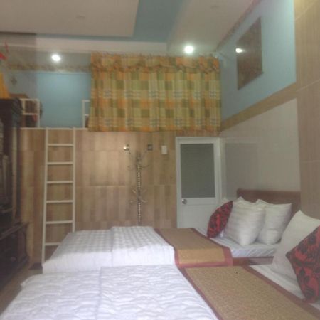 Chi Khu Co Ong Homstay Thanh Son מראה חיצוני תמונה