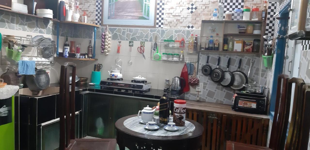 Chi Khu Co Ong Homstay Thanh Son מראה חיצוני תמונה