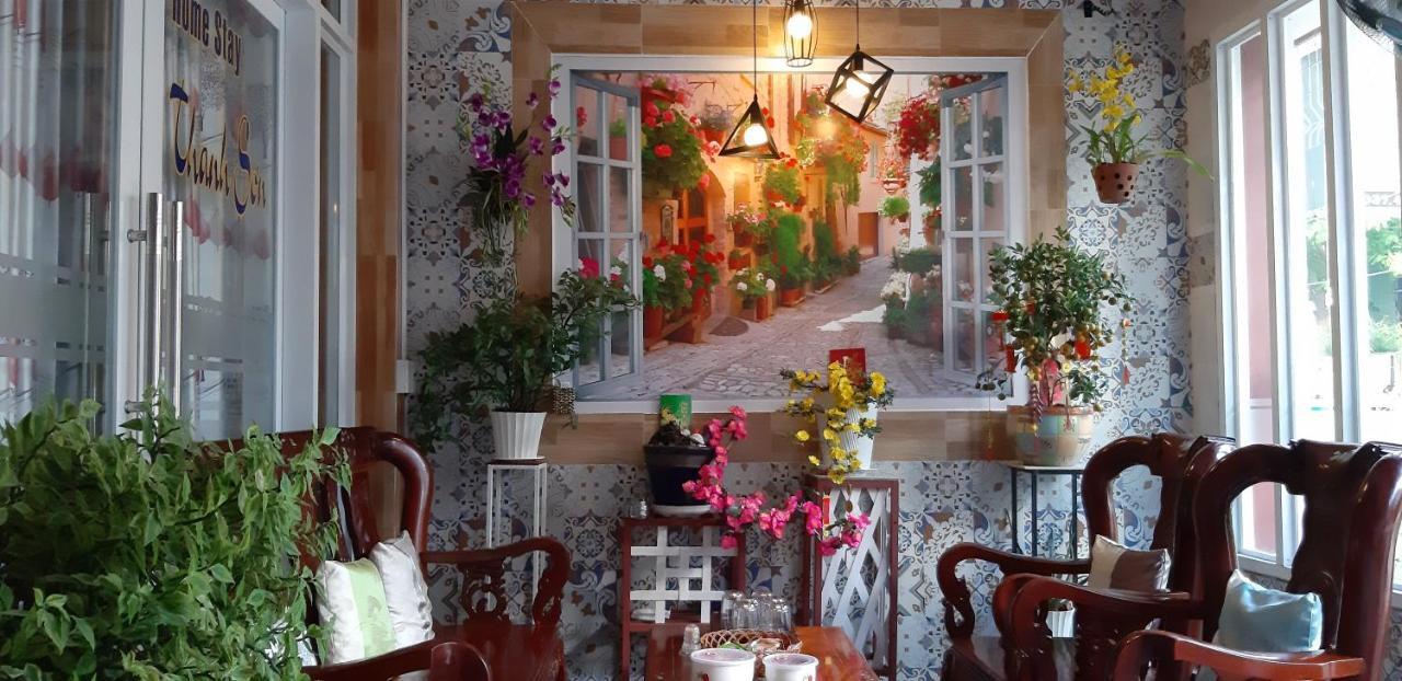 Chi Khu Co Ong Homstay Thanh Son מראה חיצוני תמונה