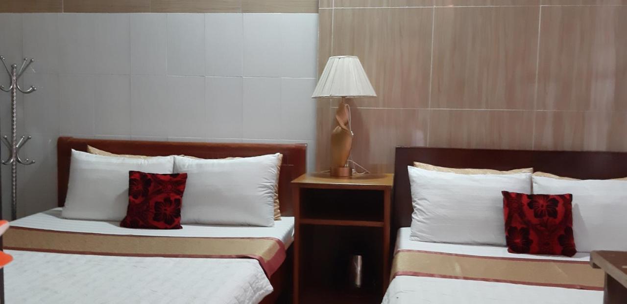 Chi Khu Co Ong Homstay Thanh Son מראה חיצוני תמונה